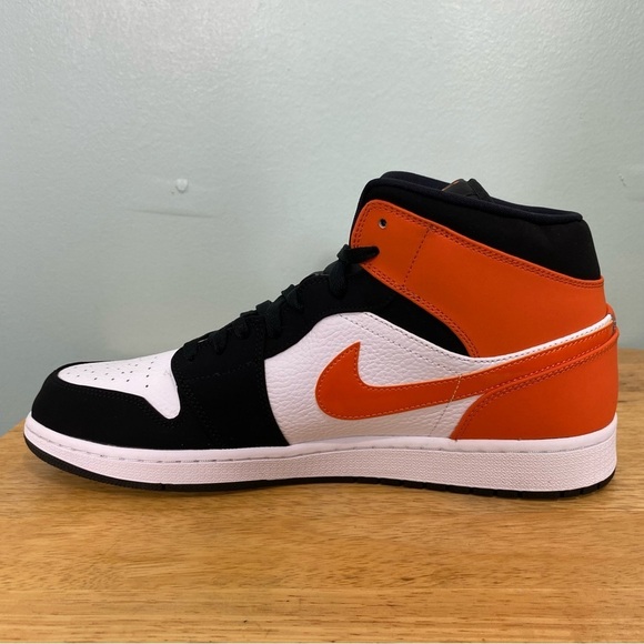 Nike Air Jordan 1 Mid Black Starfish Shattered Backboard Sz 14 Orange 554724 058 - Picture 2 of 13